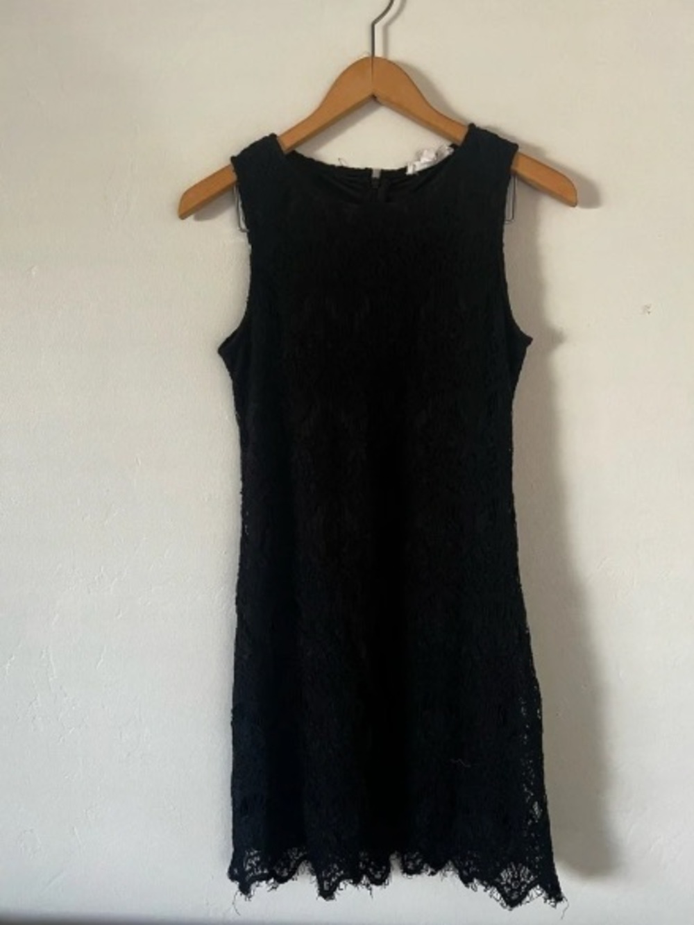 Stella Luce Black Sleeveless Lace Mini Dress